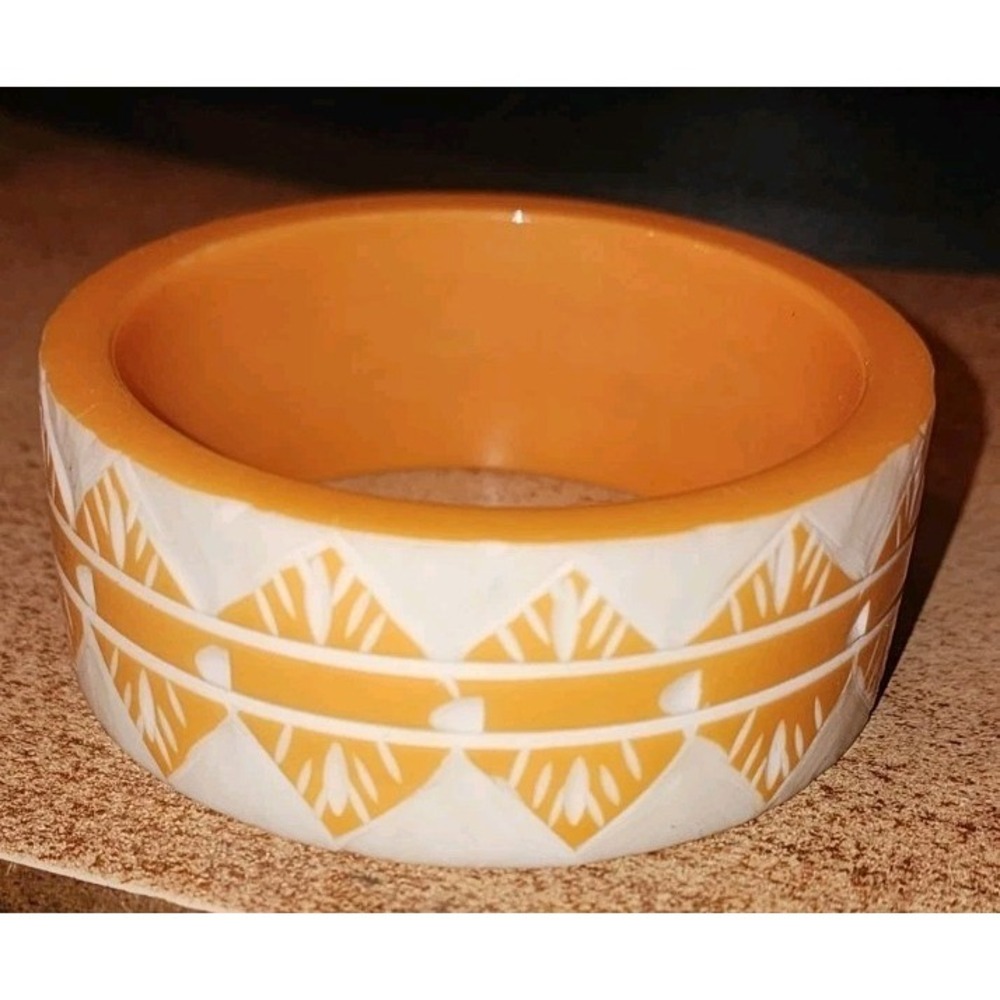 Vintage Canary Yellow Bakelite Bangle Bracelet Cool Abstract Carved Art Deco